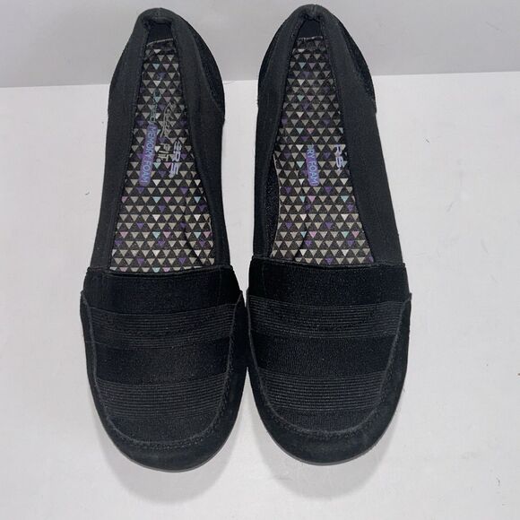 Skechers Slip On Loafer Relaxed Fit Women 7.5 Memory Foam Leather Trim Black EUC - Picture 3 of 9